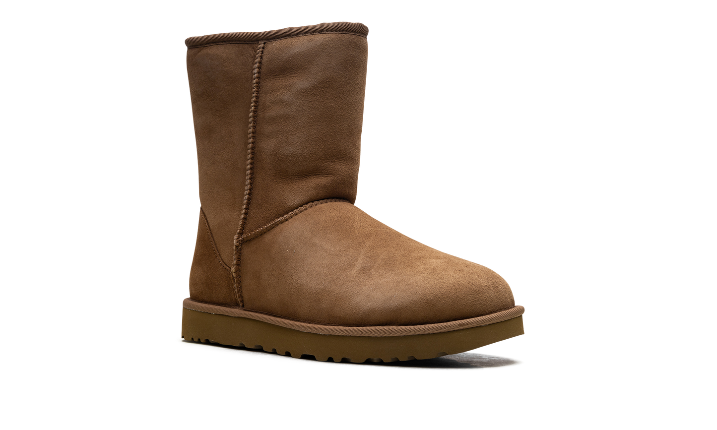 Classic Short II Boot WMNS "Chestnut" 1016223 CHE