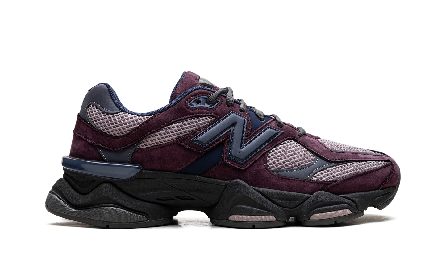 9060 "Plum Brown Ice Wine" U9060RFC
