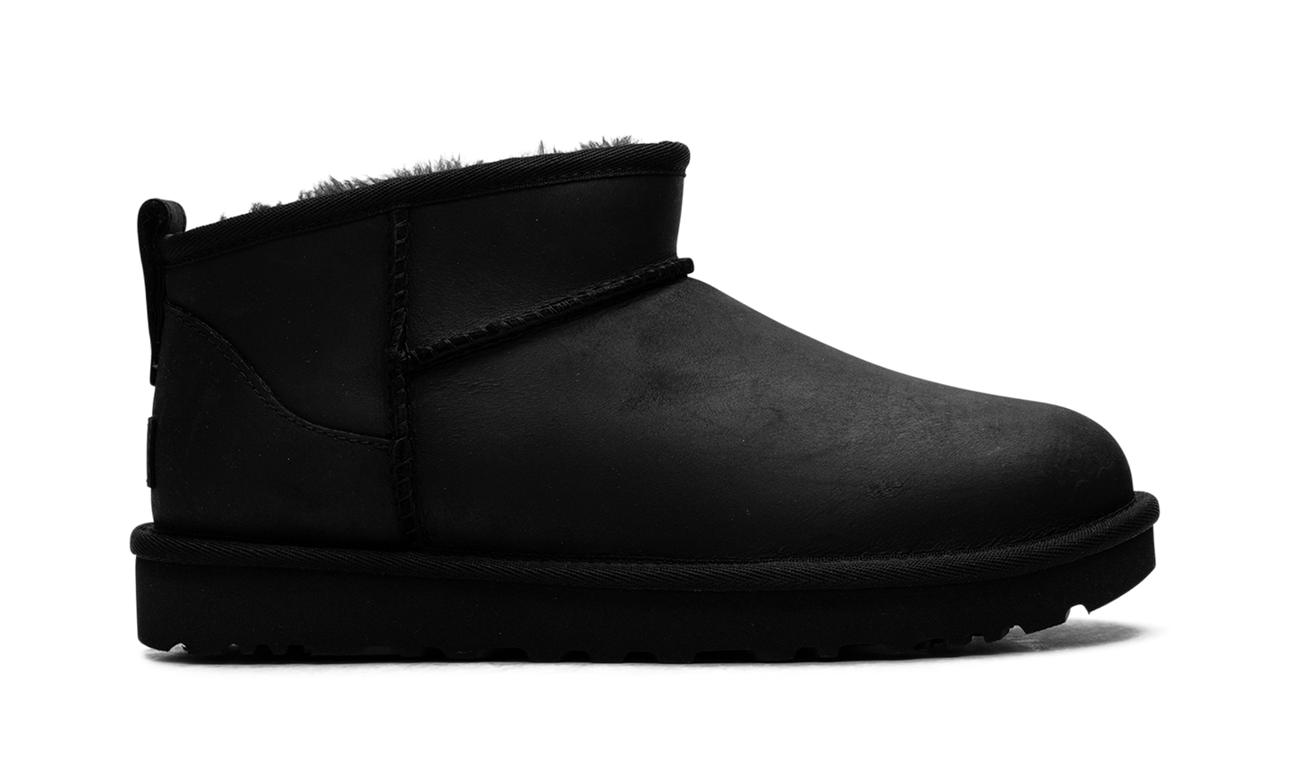 Classic Ultra Mini Leather WMNS "Black" 1174210 BLK