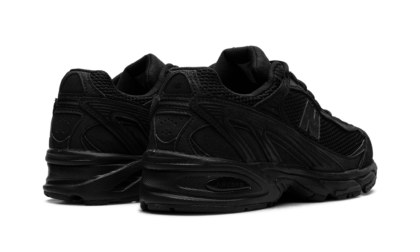 509 "Triple Black" U509BC