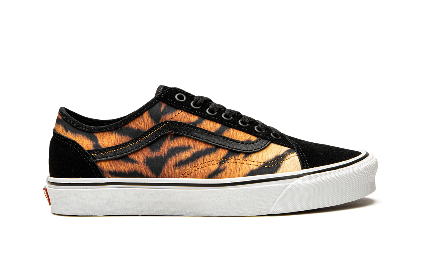 Old Skool Tapered WMNS "Tiger" VN0A54F48WP