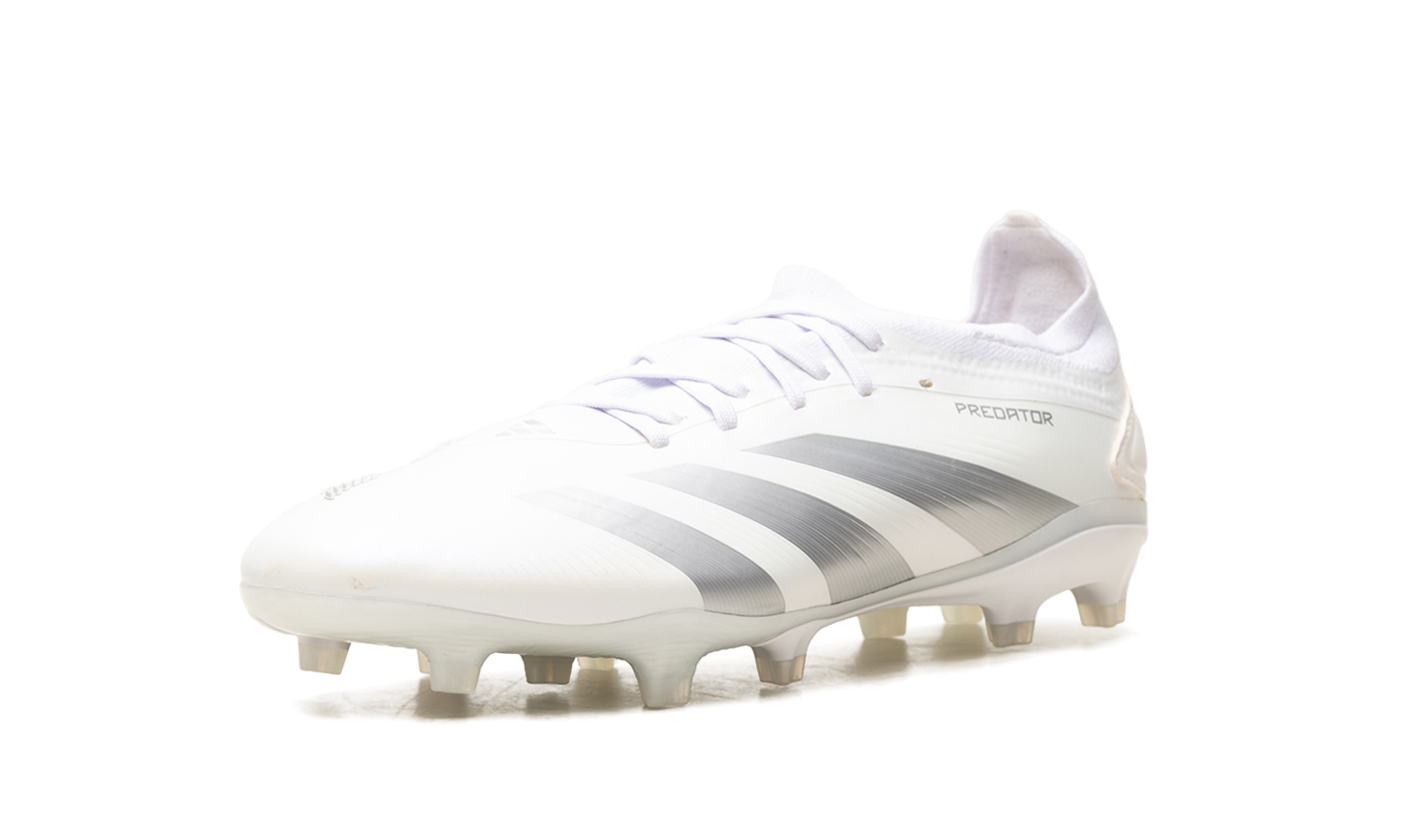 Predator 24 Pro FG "Cloud White Silver Metallic" IG7778