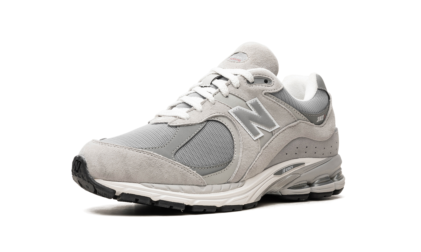2002R Gore-Tex "Concrete" M2002RXJ