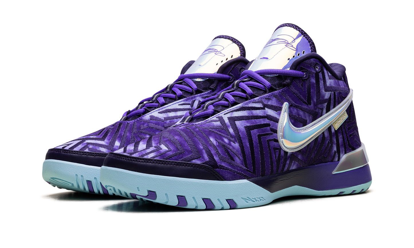 Zoom LeBron NXXT Genisus "Monopoly" IB1271 501