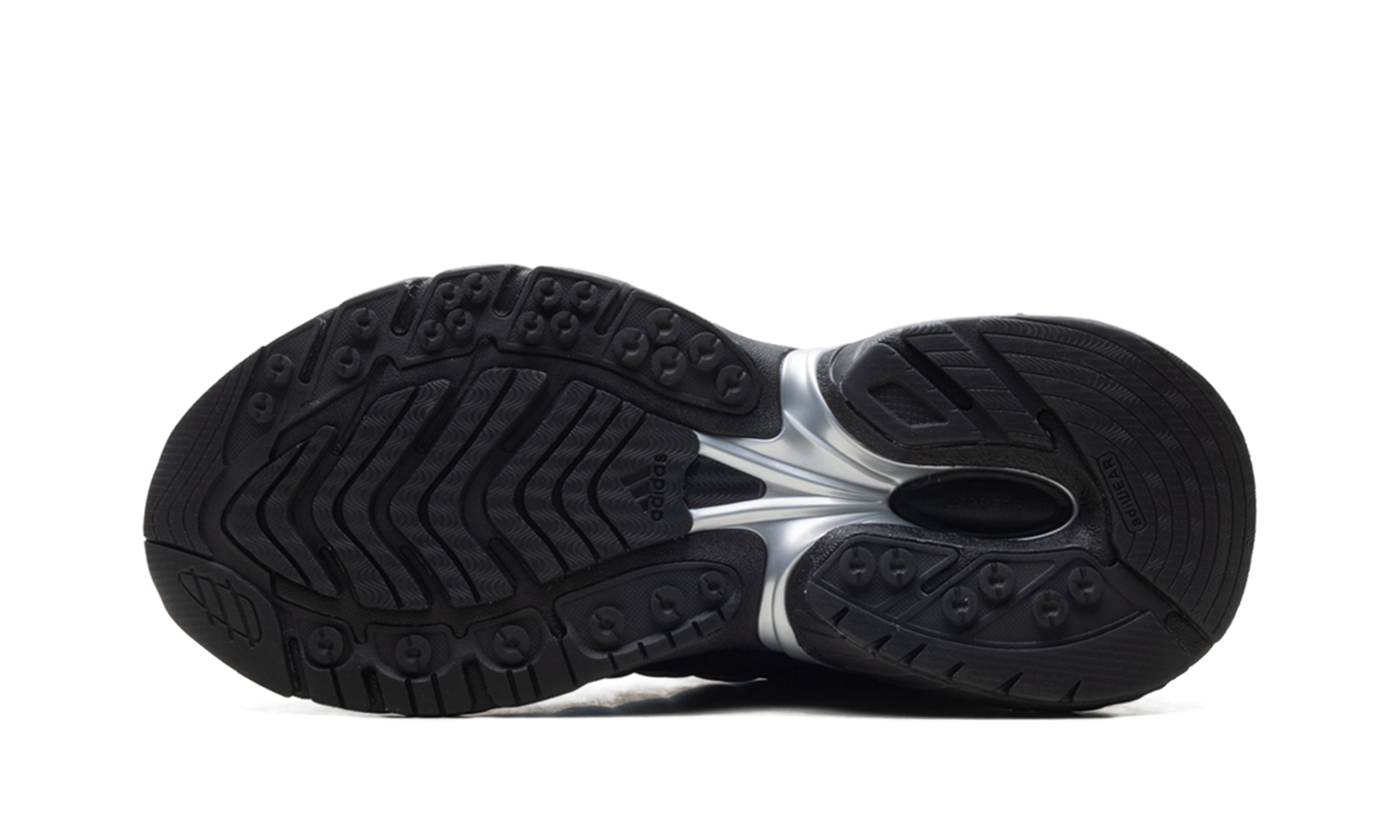 Adistar XLG 2.0 "Black" HQ7555